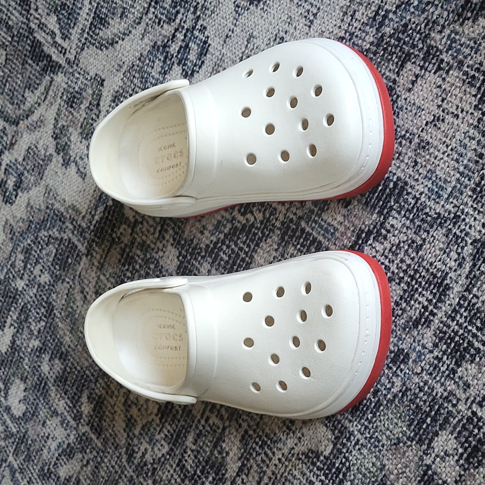 Crocs iconic comfort